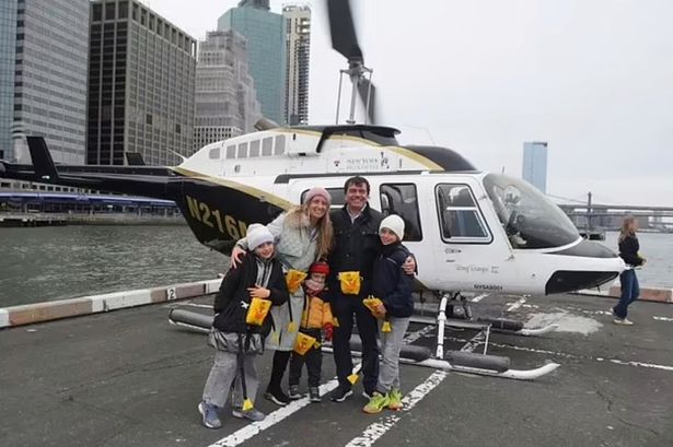 "New York Helicopter Crash Over Hudson River Kills Siemens Executive, Family of 5 1 Nyc Helicopter Crash