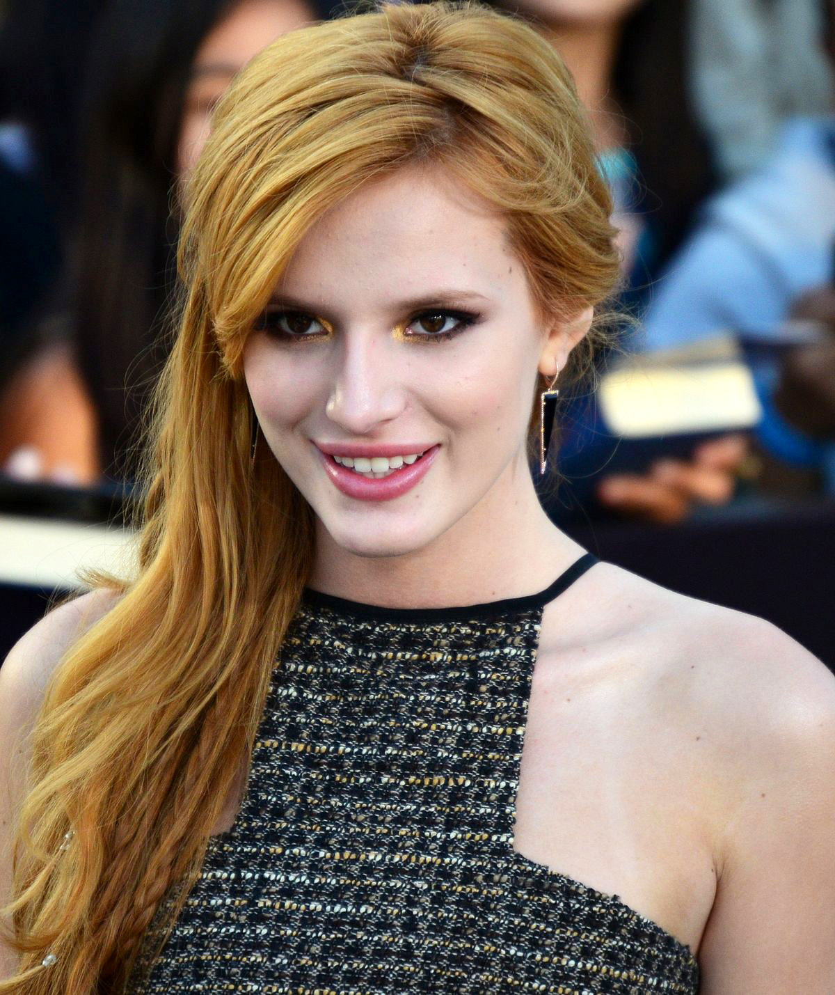 Bella Thorne Accuses Mickey Rourke of On-Set Abuse During Filming of 'Girl' 1 Bella Throne